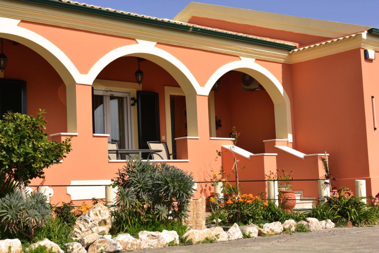 Villa Skafonas Sinarádes Extérieur photo