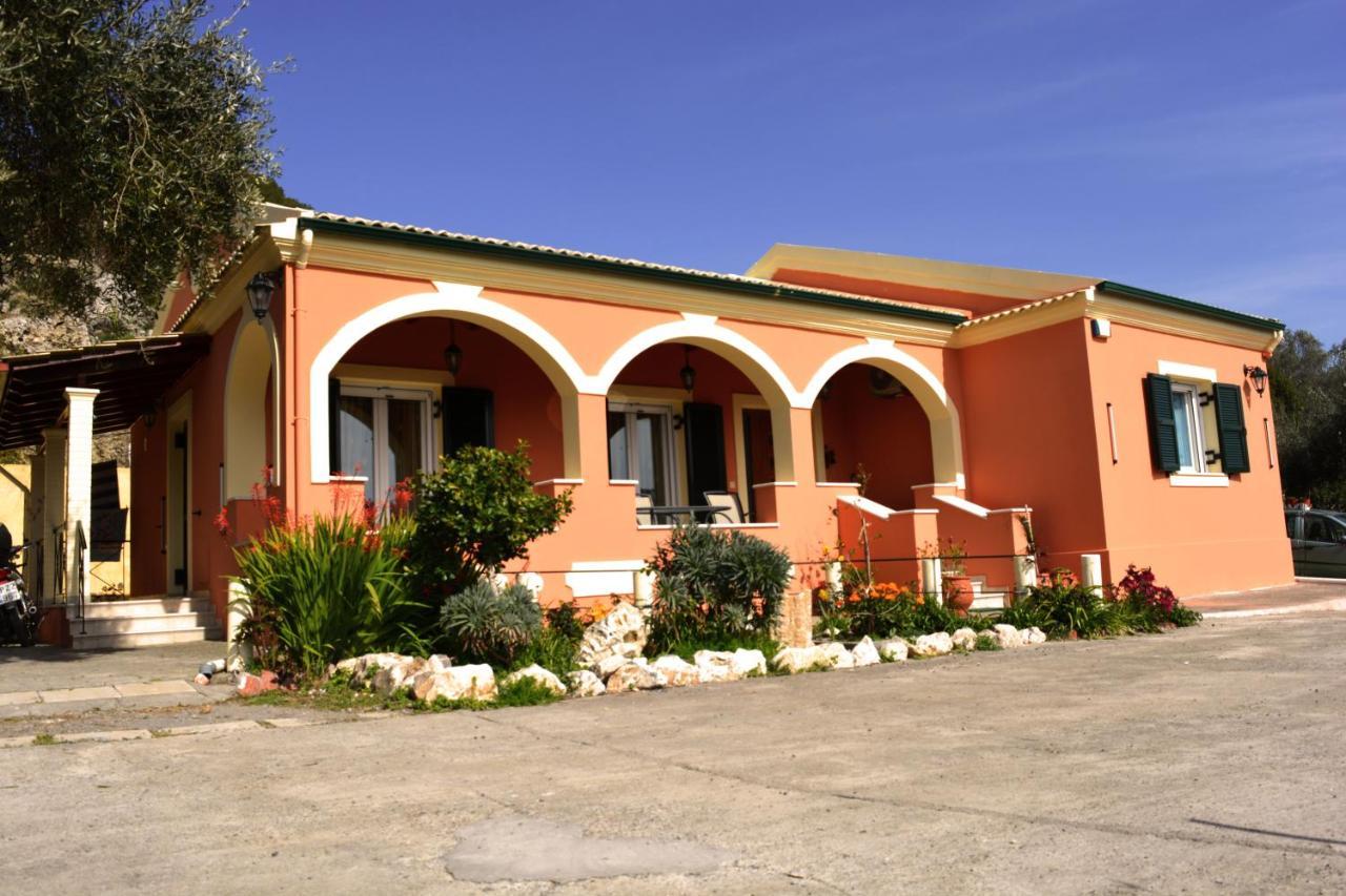 Villa Skafonas Sinarádes Extérieur photo