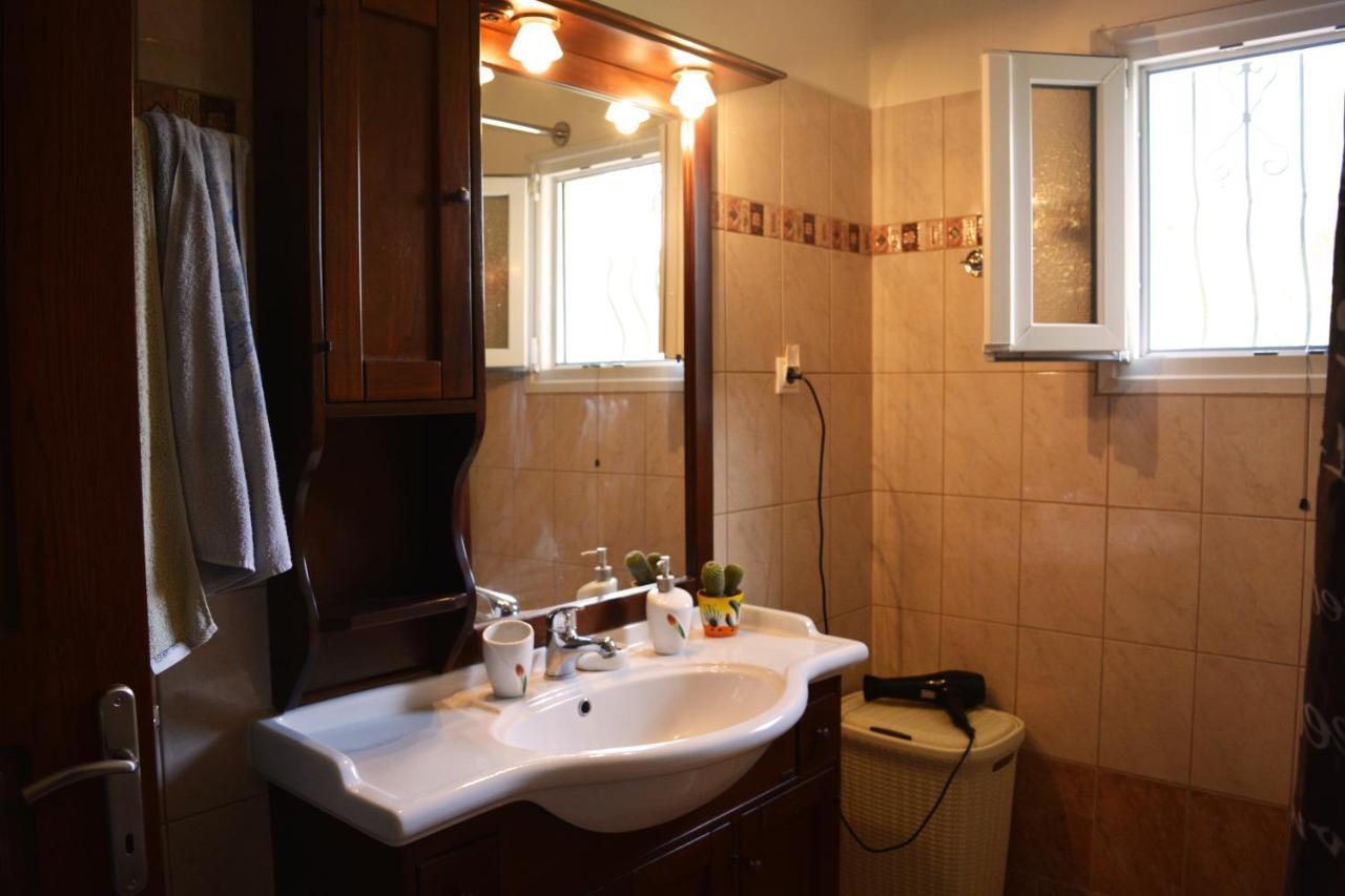 Villa Skafonas Sinarádes Extérieur photo