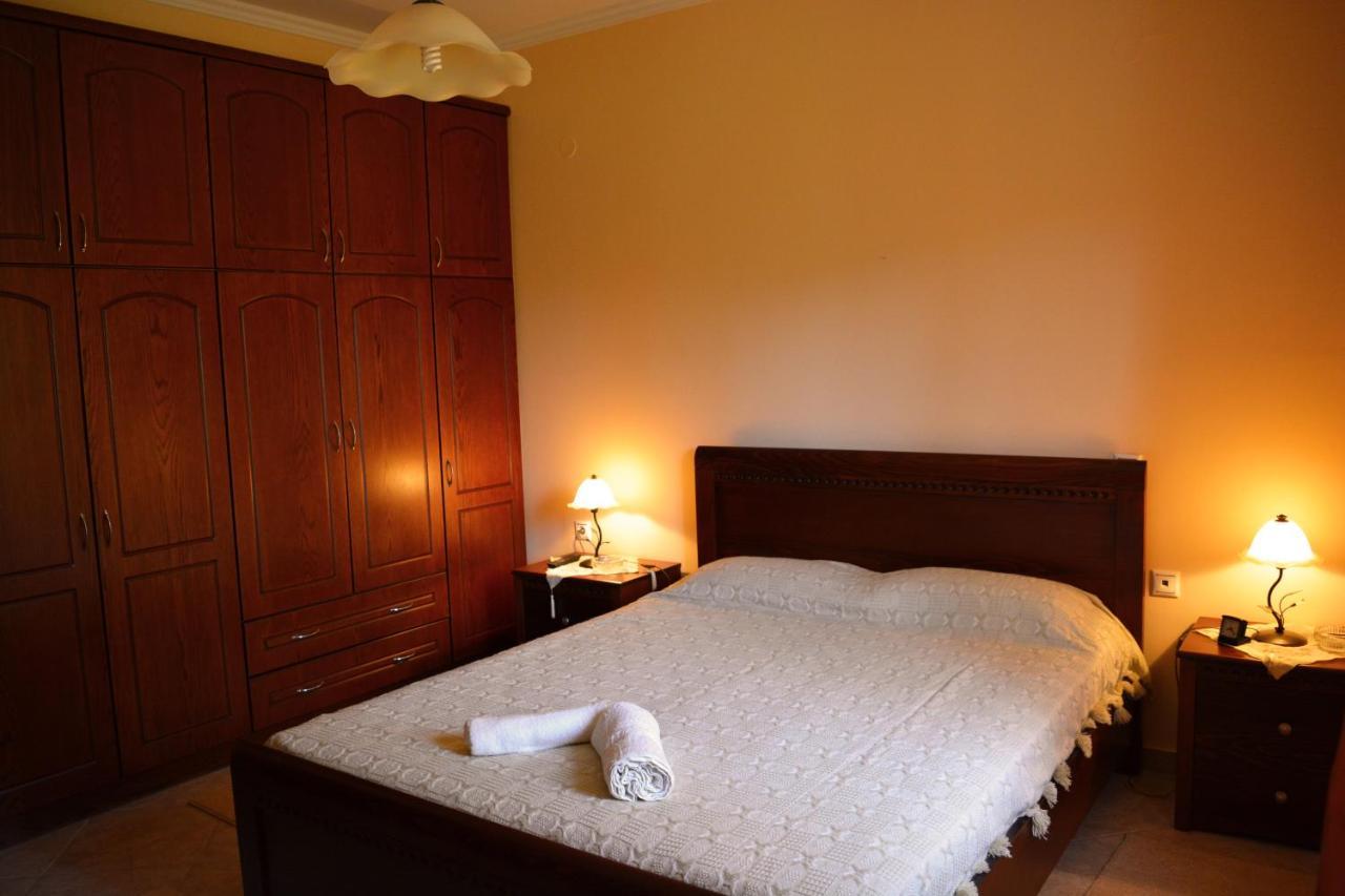 Villa Skafonas Sinarádes Extérieur photo